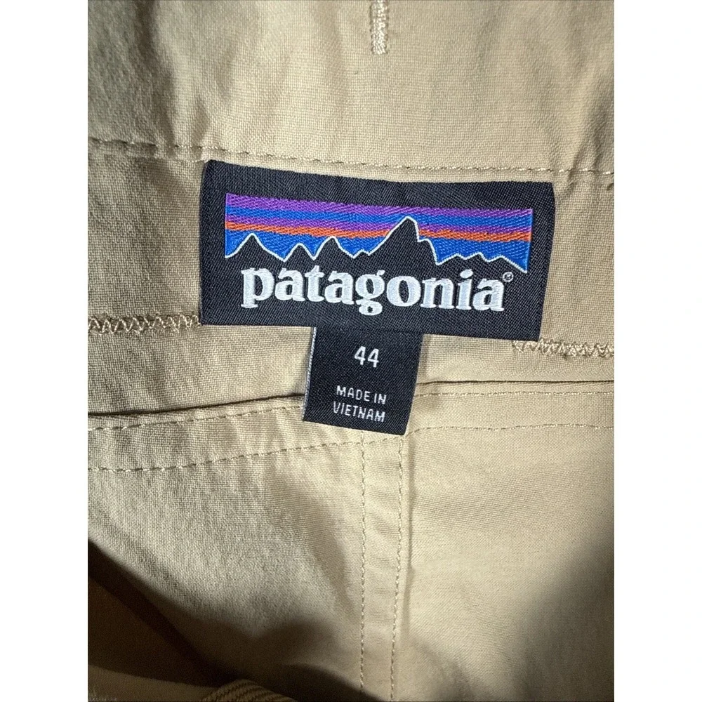 Patagonia Quandary Hiking Pants Men's 44 Khaki Stretch Outdoor Trail 55178SP
